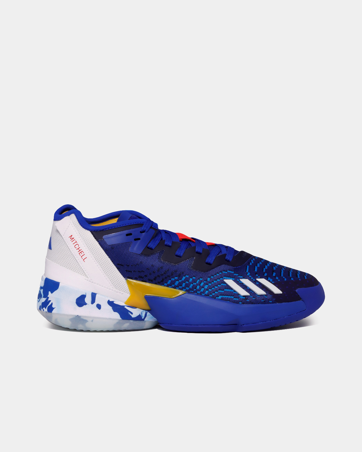 Tenis Adidas DON Issue 4